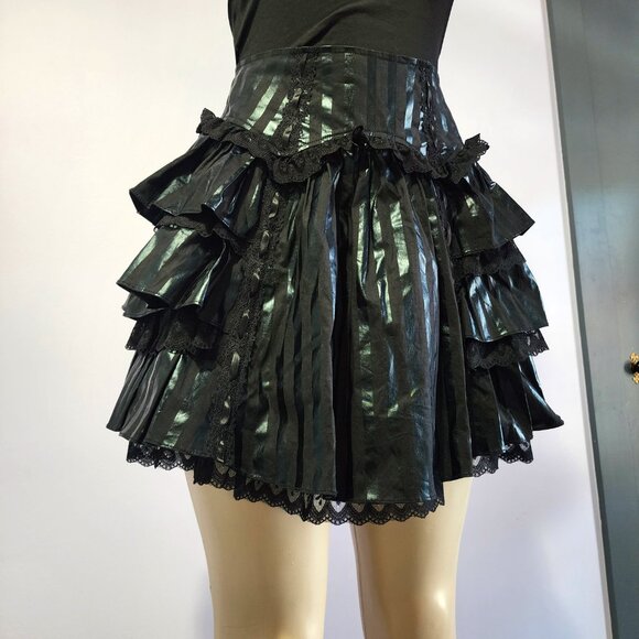 Lip Service Blacklist Layered Black on Black striped Lolita Skirt Size Medium - Picture 5 of 7